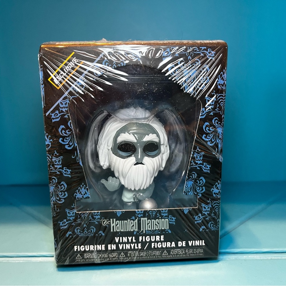Funko Vinyl Figure - Haunted Mansion - Gus (Blue Glow) - Hot Topic Exclusive